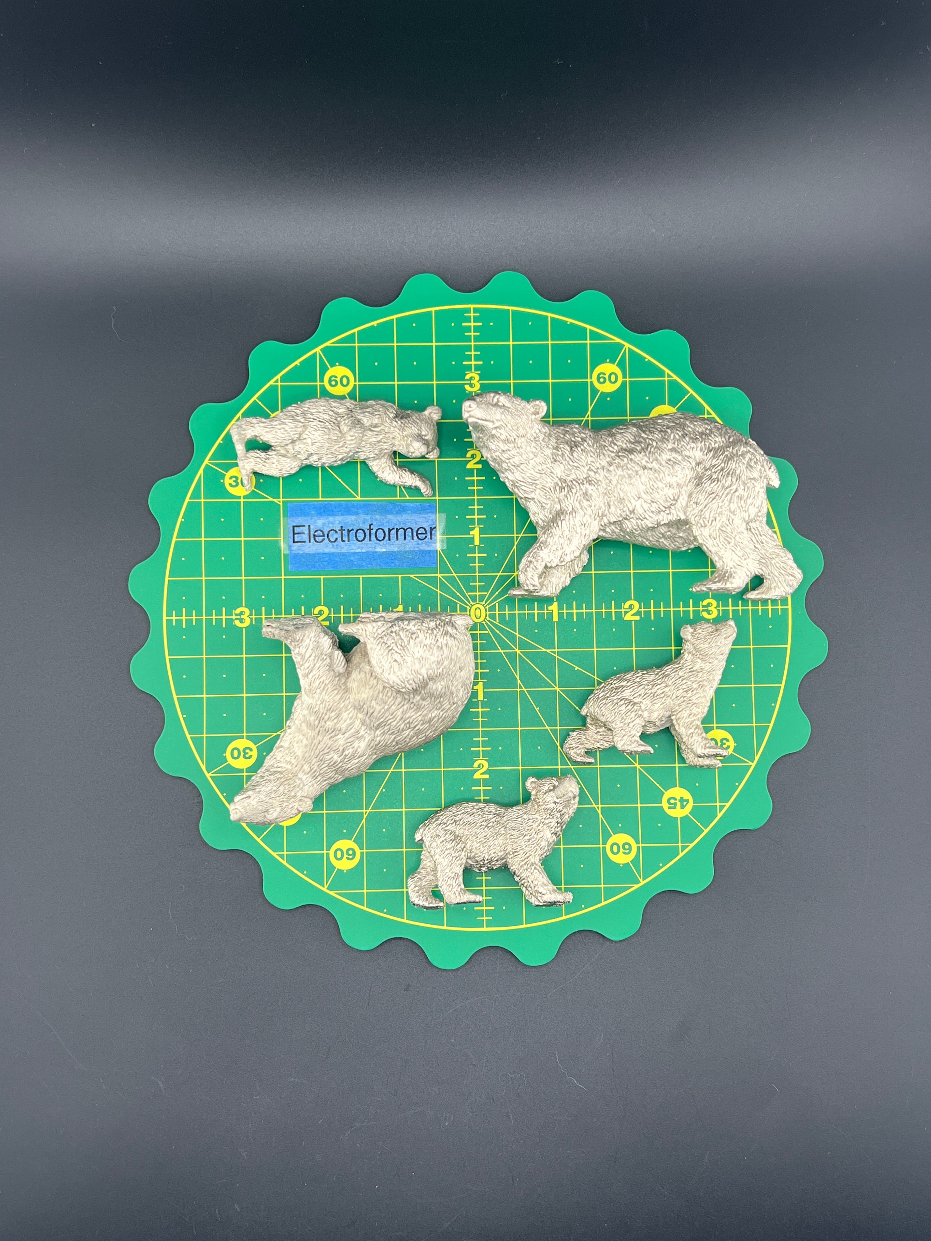 Zeolite White Nickel White Pollar Bear Family