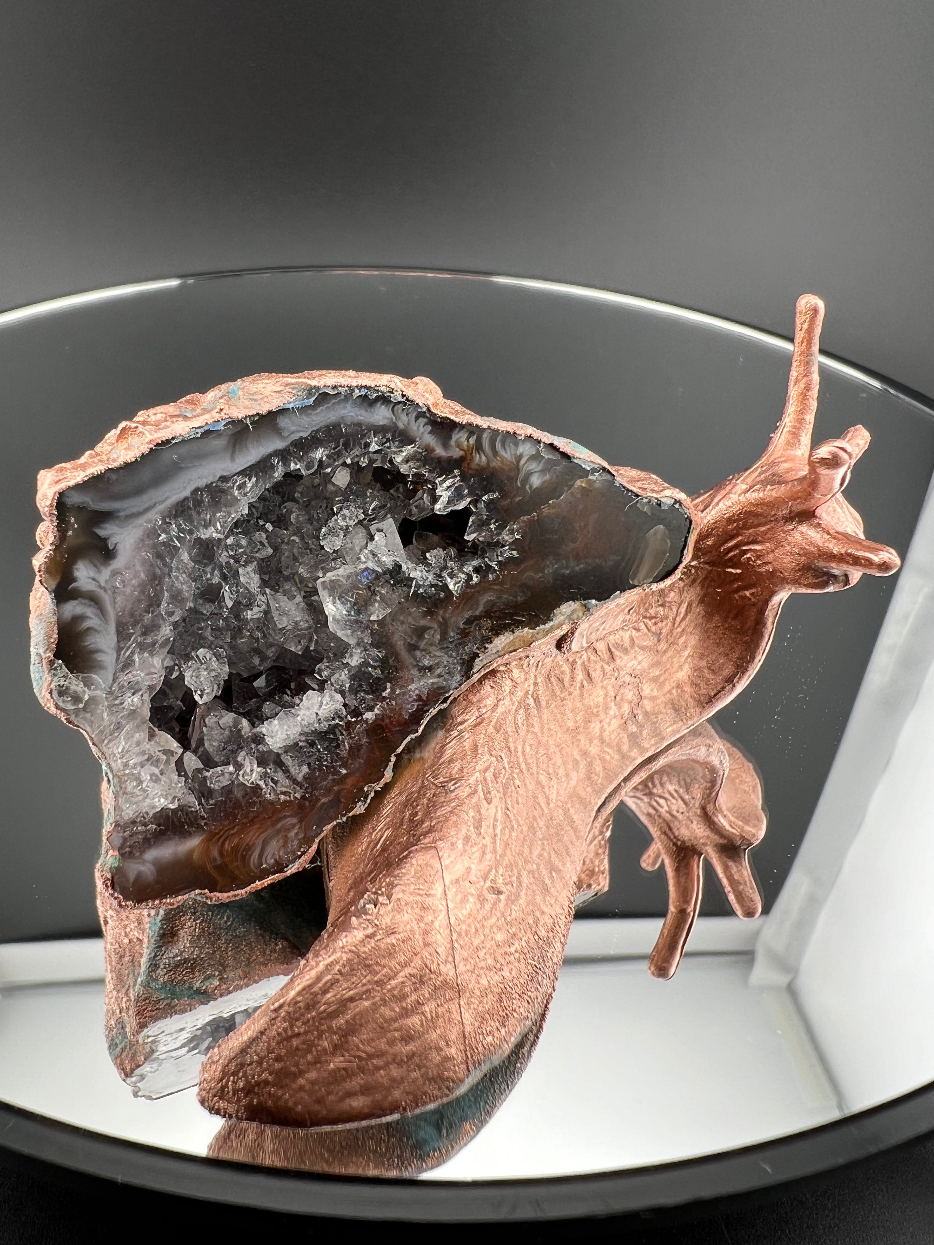 Snail XL With Cloud Oco Geode As Shell